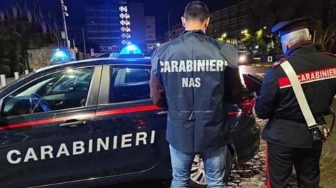 Sequestro di 500 kg di cibo in un ristorante: chiusura richiesta dalle autorità