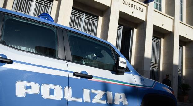 Un 19enne di Latina allontanato per violenze sulla madre