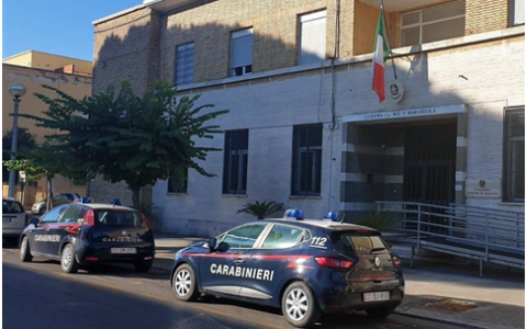 32enne denunciata per acquisti con carta di credito rubata