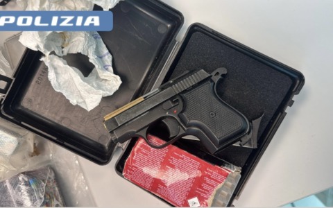 Arrestati due individui con pistola e oltre tre chili di droga ad Aprilia