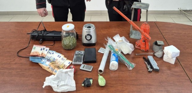 Arrestato un uomo di 40 anni per spaccio di droga ad Ardea