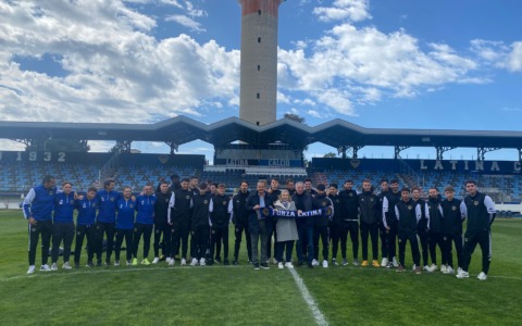 Il sindaco Celentano sostiene il Latina prima della finale contro il Potenza