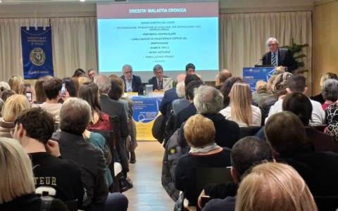 Obesità: nuovi approcci e prevenzione in un convegno a Latina