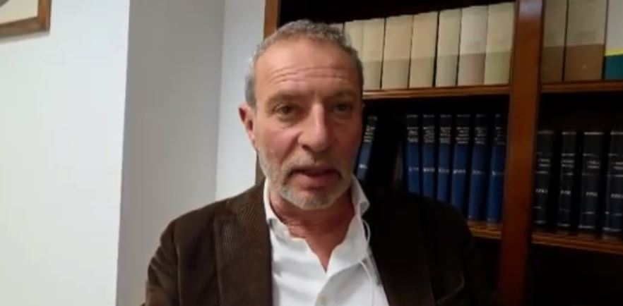 Referendum, il “Comitato per Sì”: “Assemblea degli insegnanti per il No durante l’orario scolastico”