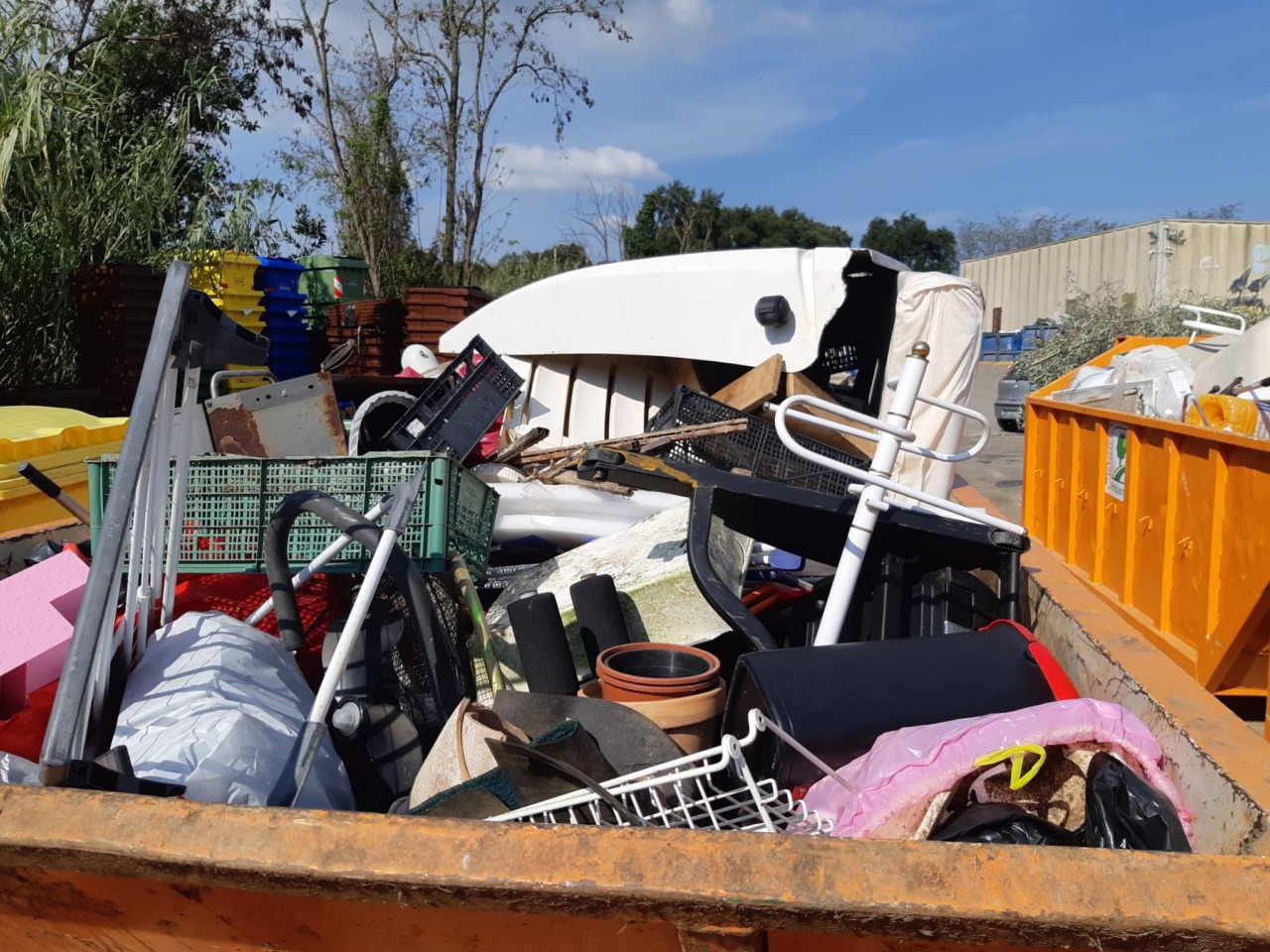 Rifiuti ingombranti: il bilancio dell’isola ecologica