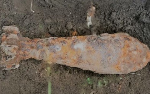 Scoperto un altro ordigno bellico: intervento degli artificieri in via Vespasiano