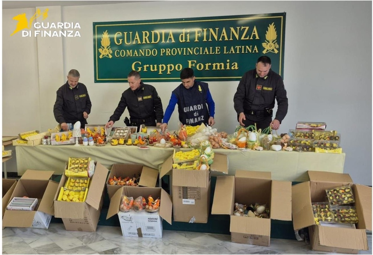 Sequestrati prodotti pasquali non conformi in un emporio