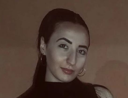 Tragedia in strada: indagini per omicidio stradale dopo schianto tra auto e mezzo pesante