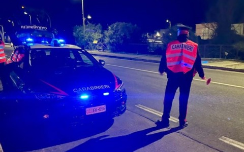 Uomo denunciato per possesso illegale di coltello