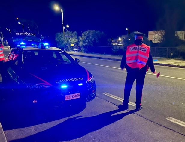 Uomo denunciato per possesso illegale di coltello