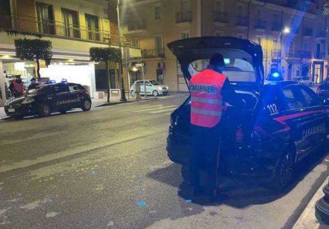 Arrestato per tentata rapina a un minore su monopattino
