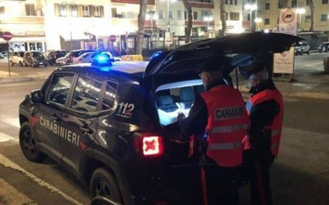 Carabinieri in azione: denunce e sequestri durante le festività