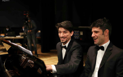 Duo pianistico Bravi e Scapicchi al Circolo di Latina per la Fondazione Campus Internazionale