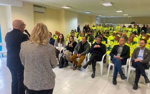 Incontro tra l’amministrazione comunale e i lavoratori di Abc