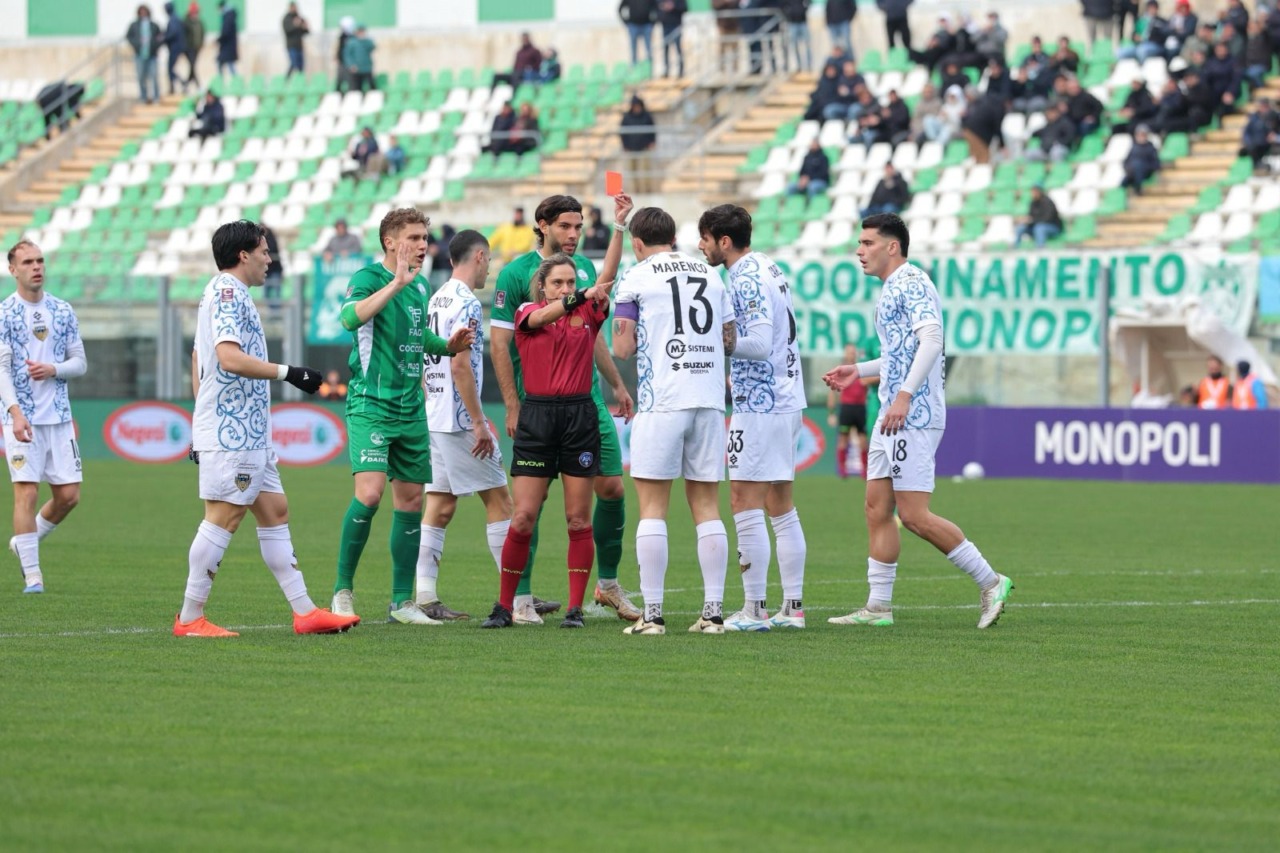 Latina-Casarano 1-2: Nerazzurri in difficoltà