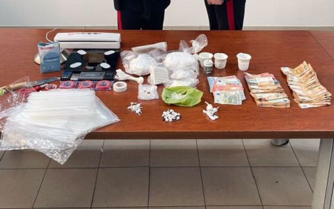 Sequestro di oltre un chilo di cocaina e arresto di un 30enne albanese ad Aprilia