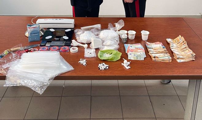 Sequestro di oltre un chilo di cocaina e arresto di un 30enne albanese ad Aprilia